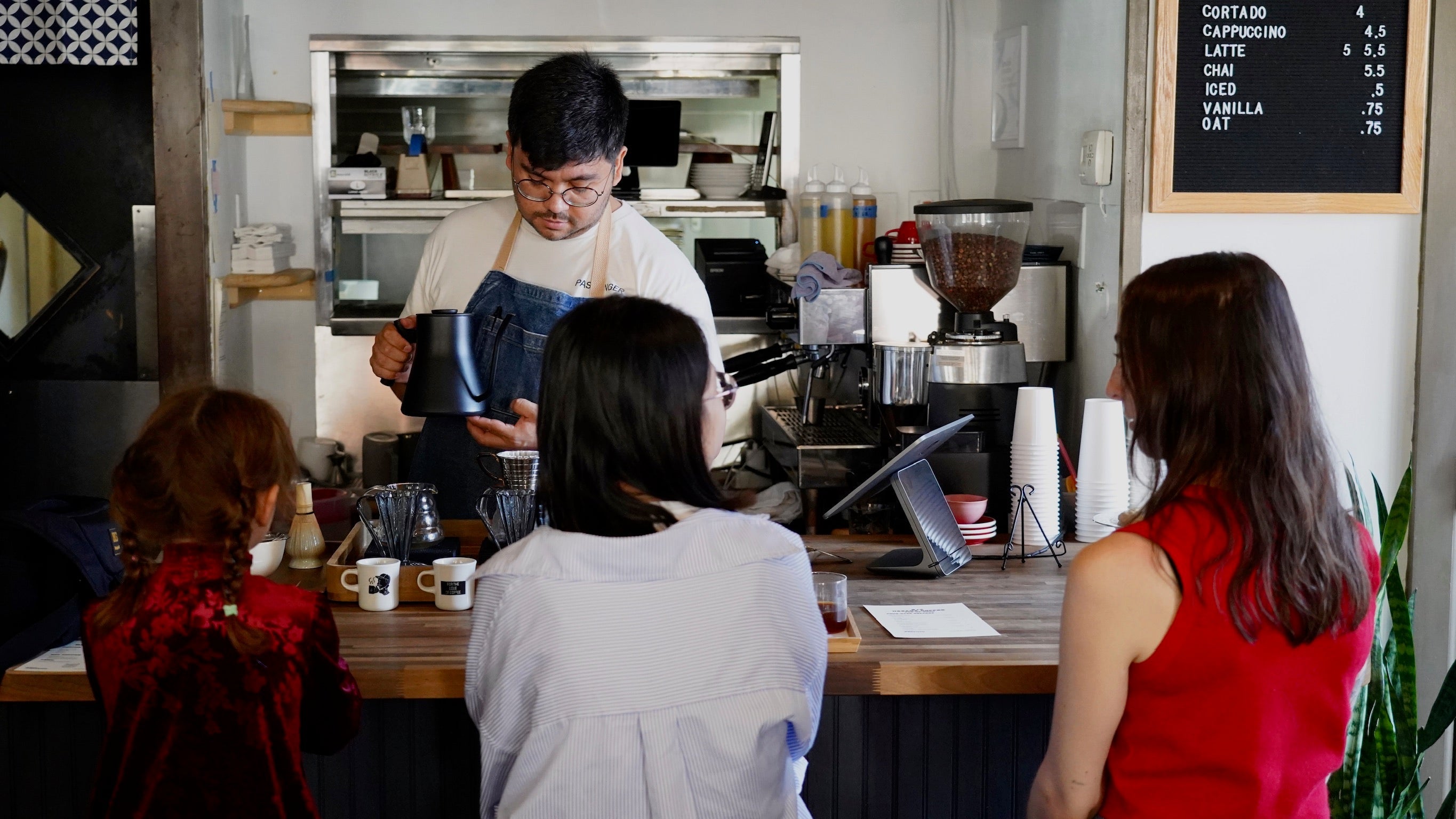 Finding the coffee space between two objects with Hazama