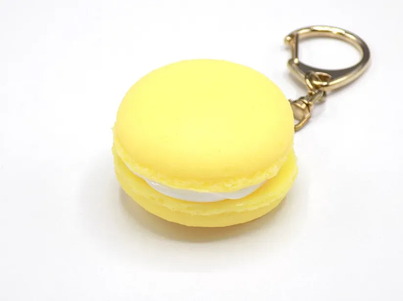 Macaron keychain