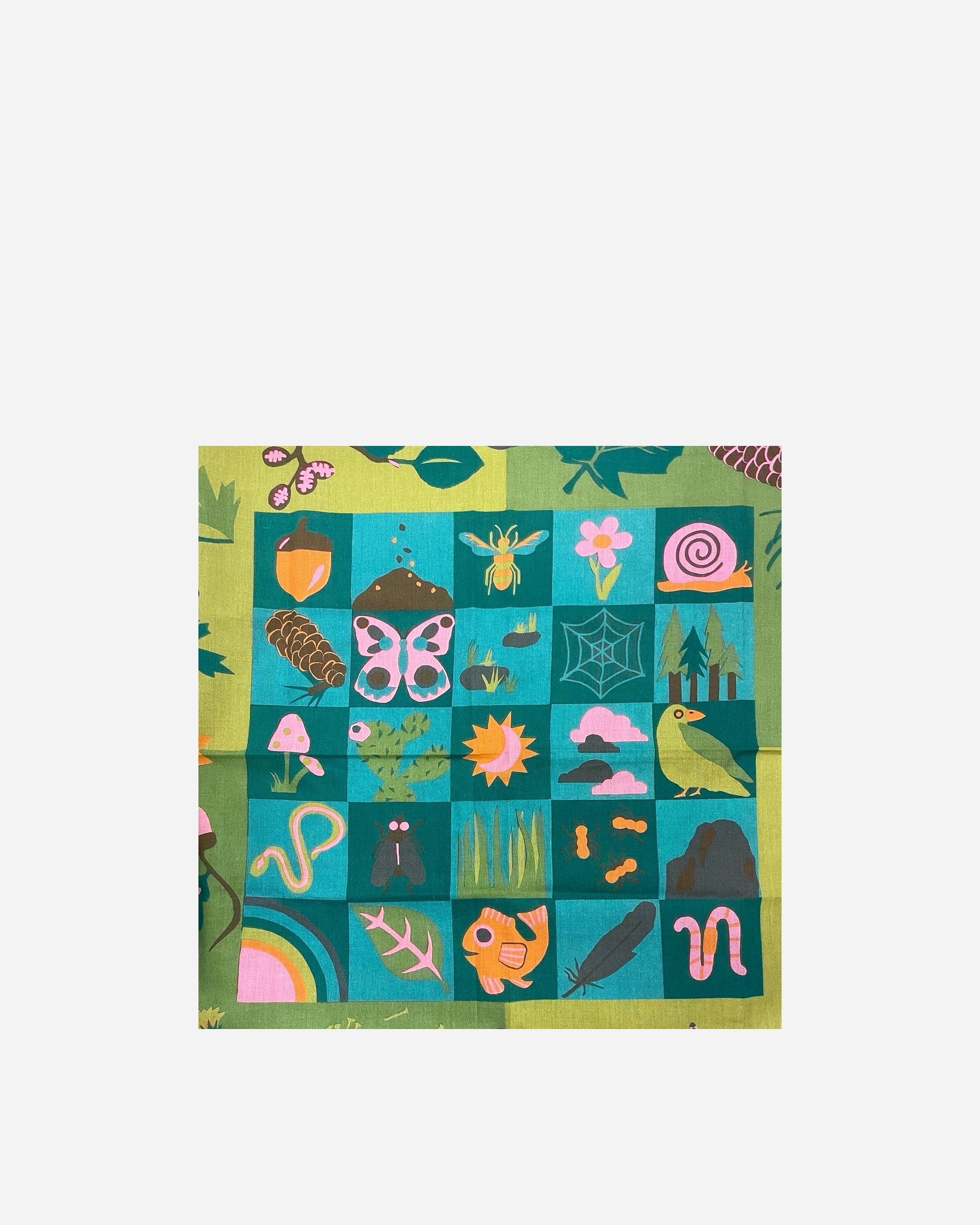 Eye Spy Bandana Board Game