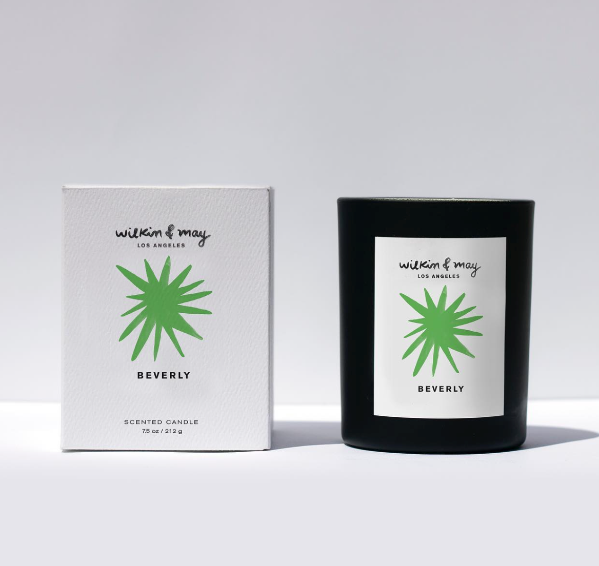 A photo of Beverly candle